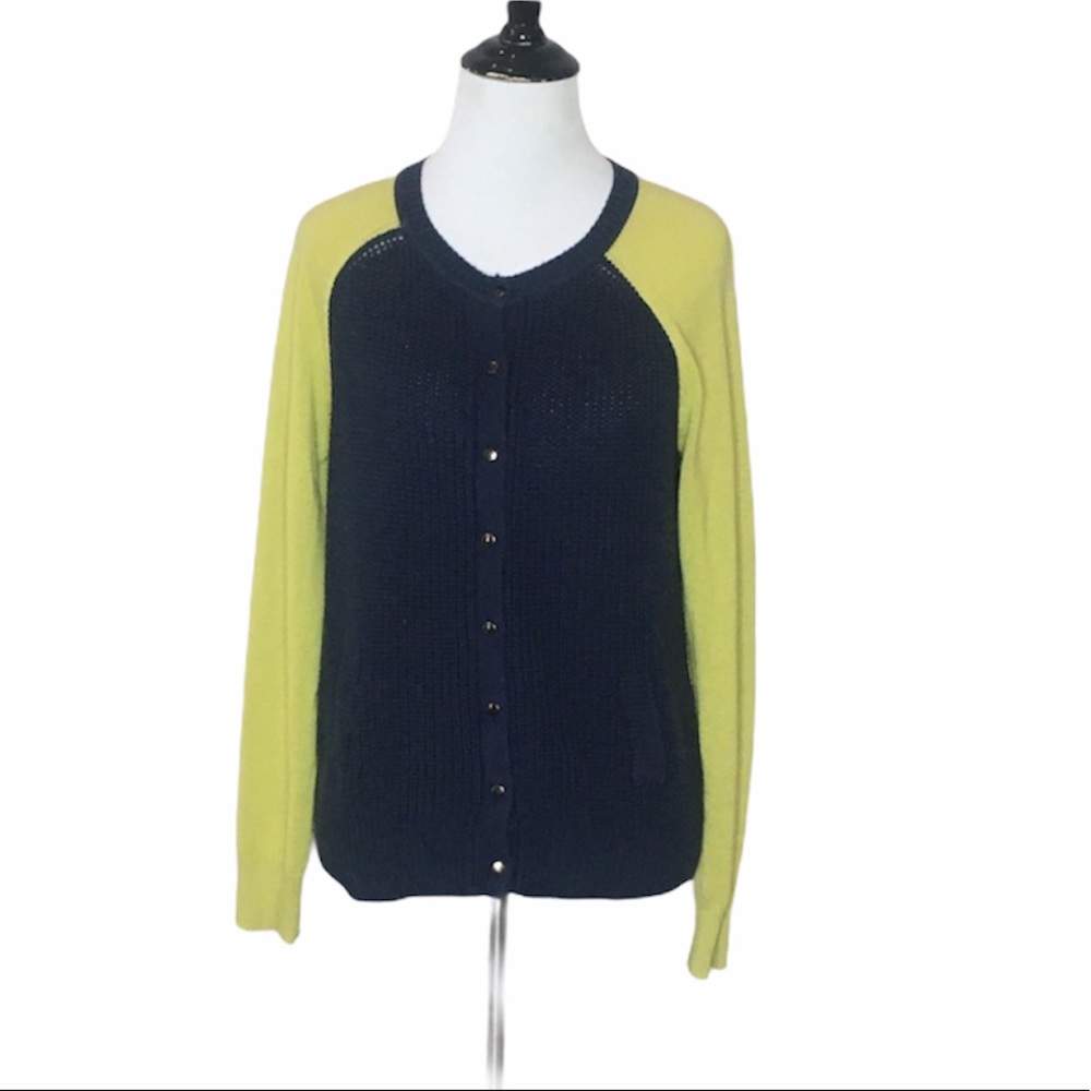Spense Knits Two Tone Snap crew Sweater- M